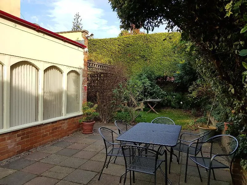 **  Edward Hotel Gloucester United Kingdom