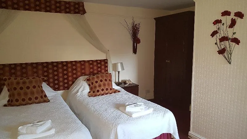 Edward Hotel Gloucester 2*,